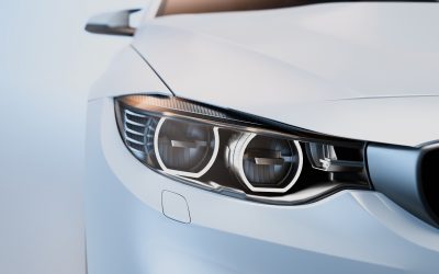 Qual é o consumo de energia das lâmpadas do farol do carro?