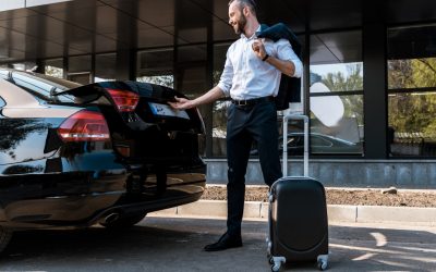 Alguns carros têm dois botões no porta-malas, sabia o motivo
