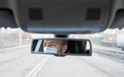 Podemos dar uma volta de carro para diminuir o estresse durante o distanciamento social?