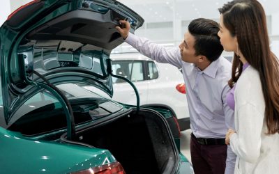 Porta-malas elétrico: qual a chance de bater no teto baixo de uma garagem?