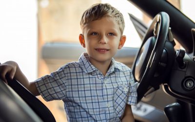 Menor de idade pode ter carro ou moto registrado em seu nome?
