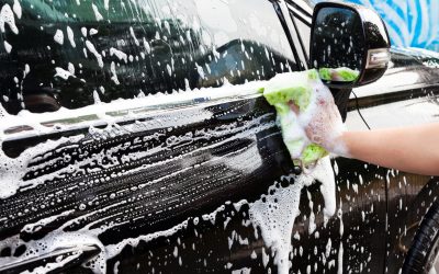 Quantas vezes devemos lavar o carro para não danificar a pintura?