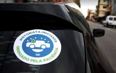 Recém-habilitados: adesivo nos carros deverá identificá-los