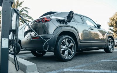 Carro elétrico pode atravessar enchente?