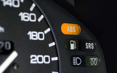 Pode dirigir com a luz do freio ABS acesa no painel?