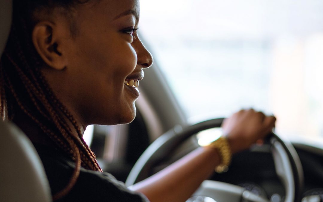 Uber permitirá que passageiras e motoristas escolham viagens só com mulheres