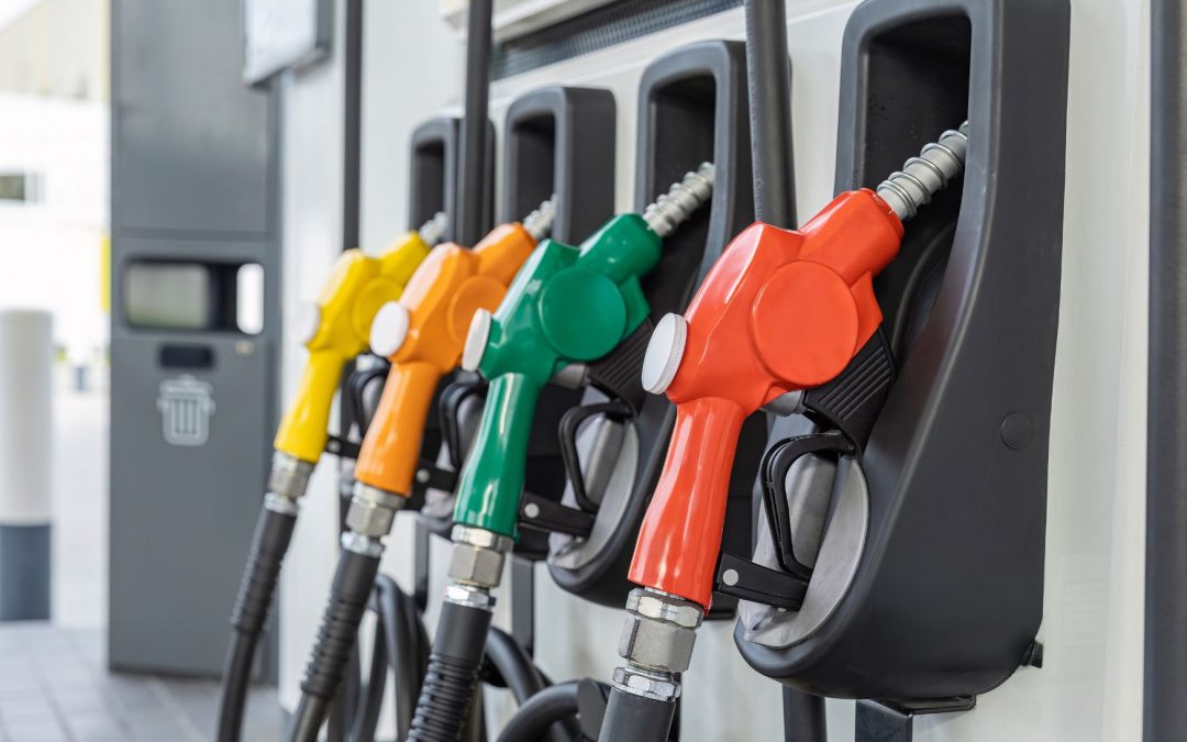 Gasolina ou etanol: o que considerar antes de abastecer