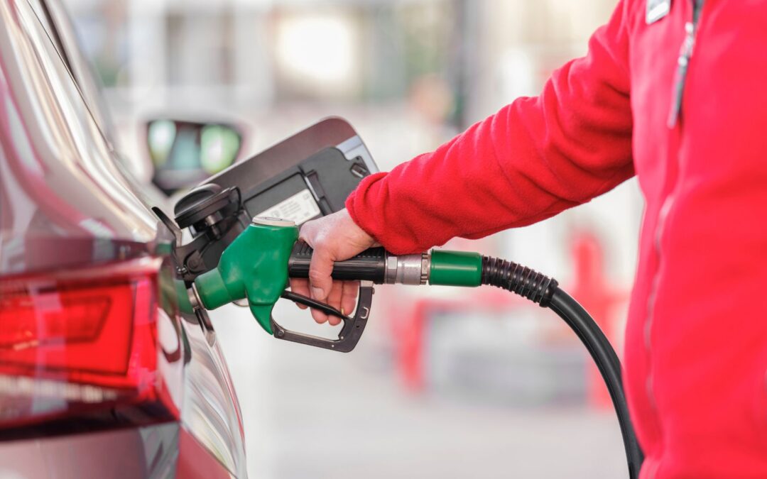 O que vai no tanque dos carros durante os testes do Inmetro?